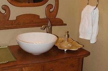 Springdale Inn Mount Horeb Luaran gambar