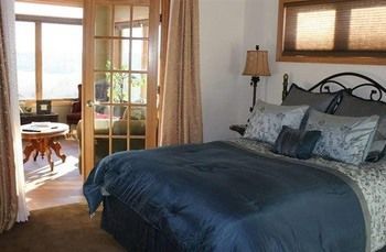 Springdale Inn Mount Horeb Luaran gambar